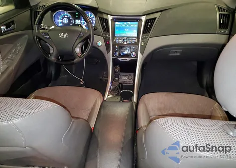 2013 Hyundai Sonata Se z USA, uszkodzony, nr VIN 5NPEC4AC8DH686343